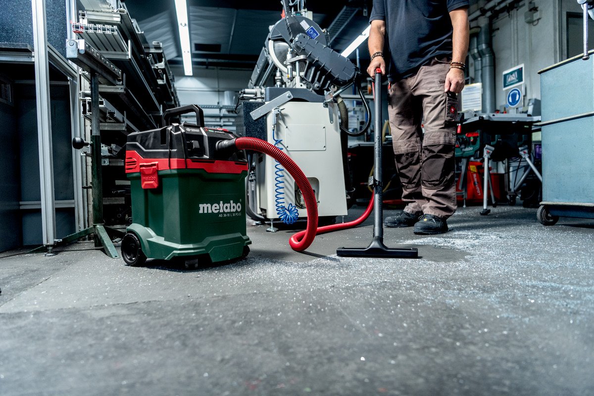 Akumulátorový vysávač METABO AS 36-18 L 30 PC-CC (602073850)