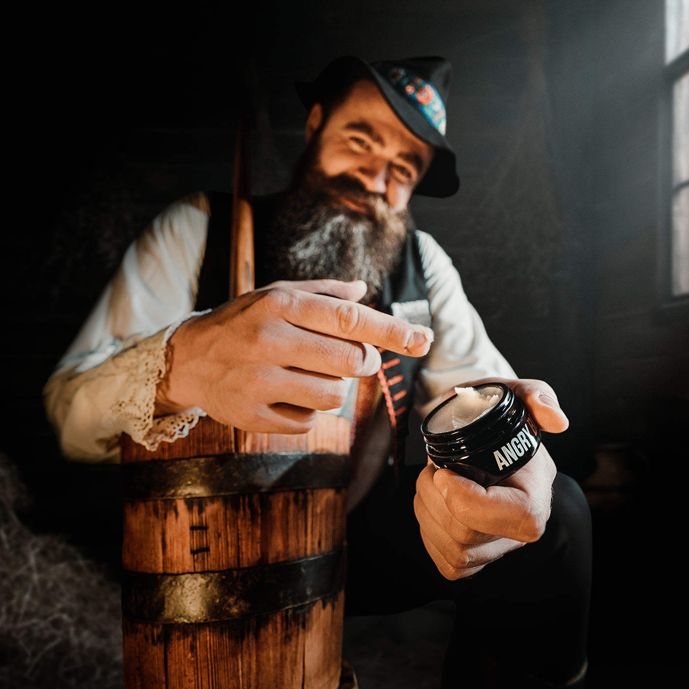 Angry Beards Balzam na fúzy Carl Smooth 46 g