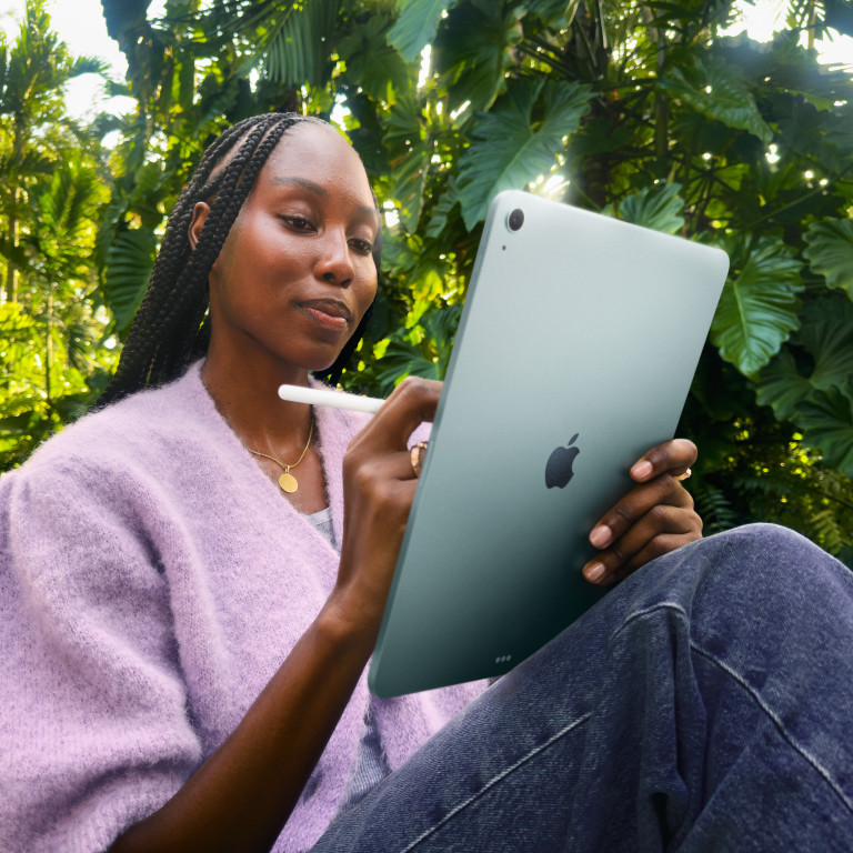 Apple iPad Air M4 11" Wi-Fi 128 GB, fialový