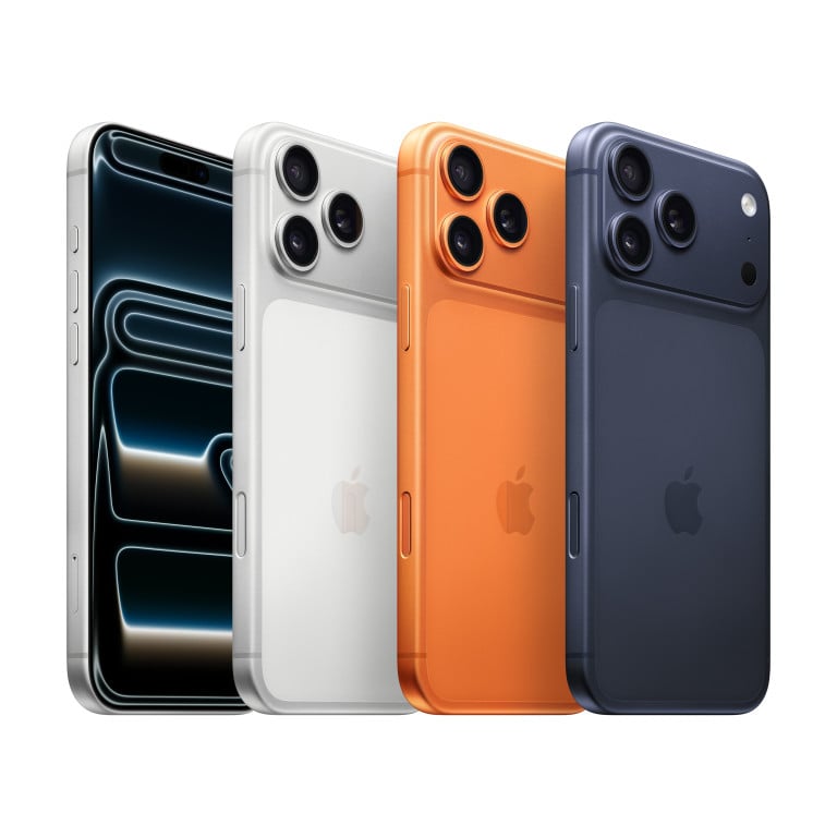 Apple iPhone 17 Pro Max 1TB stříbrná