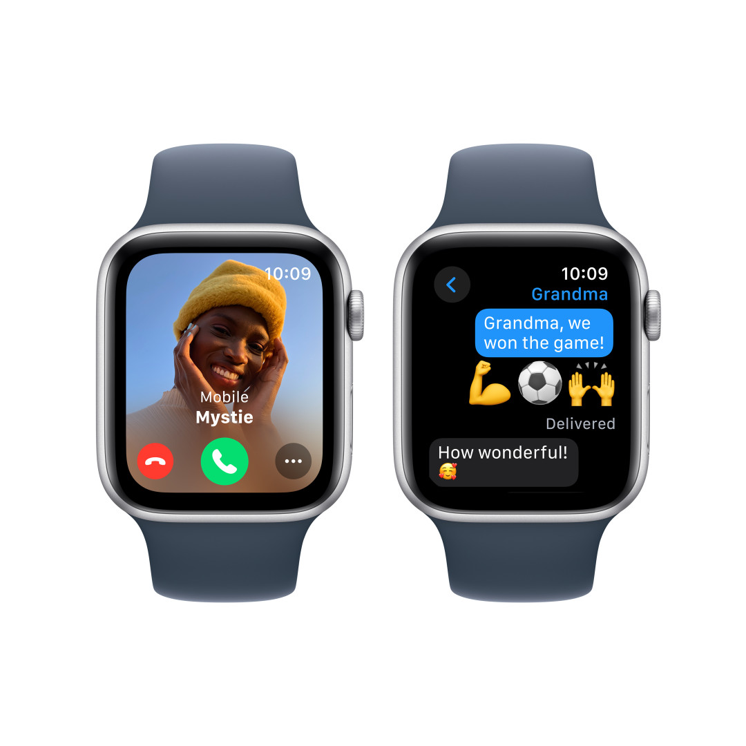 Apple Watch SE Cellular 44mm Stříbrný hliník s bouřkově modrým sportovním řemínkem - M/L