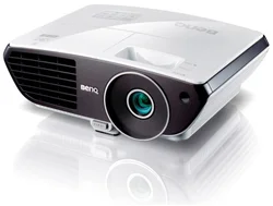 BenQ DLP Projektor W700/2200ANSI/10 000:1/720p 1280x720/HDMI/USB/3D ready