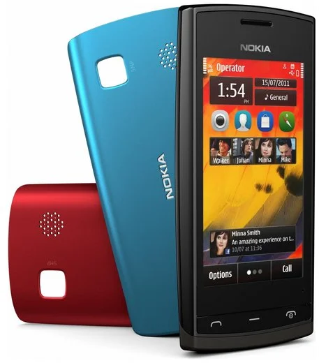 BUNDLE Nokia 500 White/Silver + USB Flash Disk 4GB
