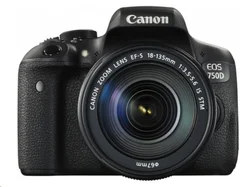 CANON EOS 750D + EF-S 18-135 IS