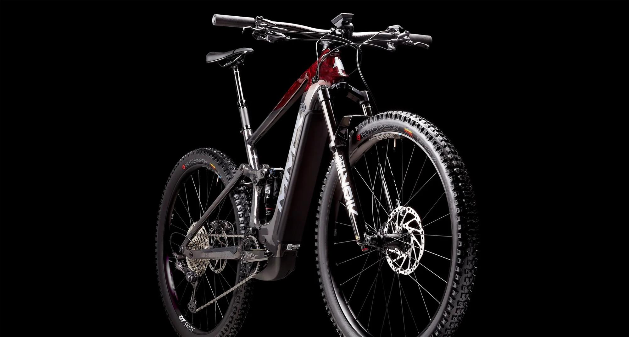 Celoodpružené elektrokolo MMR X-BOLT 140 00 - Liquid Red N Black - vel.M / 2024