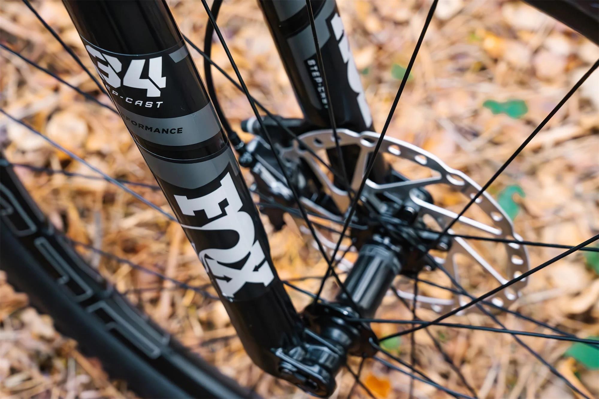 Celoodpružený bicykel MMR KENTA 10 - Light Grey N Black - veľkosť L / 25/2026