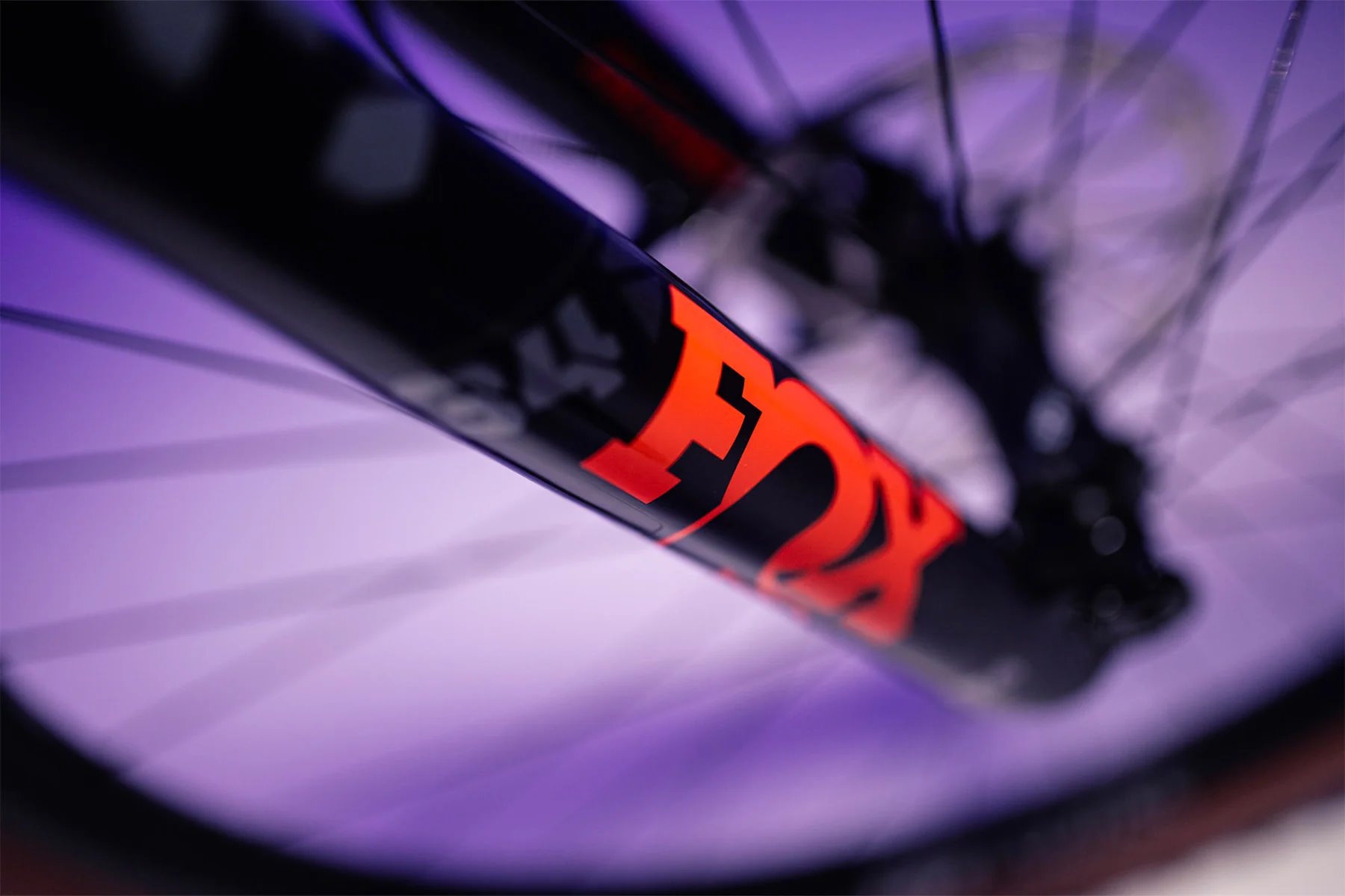 Celoodpružený elektrobicykel MMR KAIZEN 00 - Graphite N Black - veľkosť M / 2024