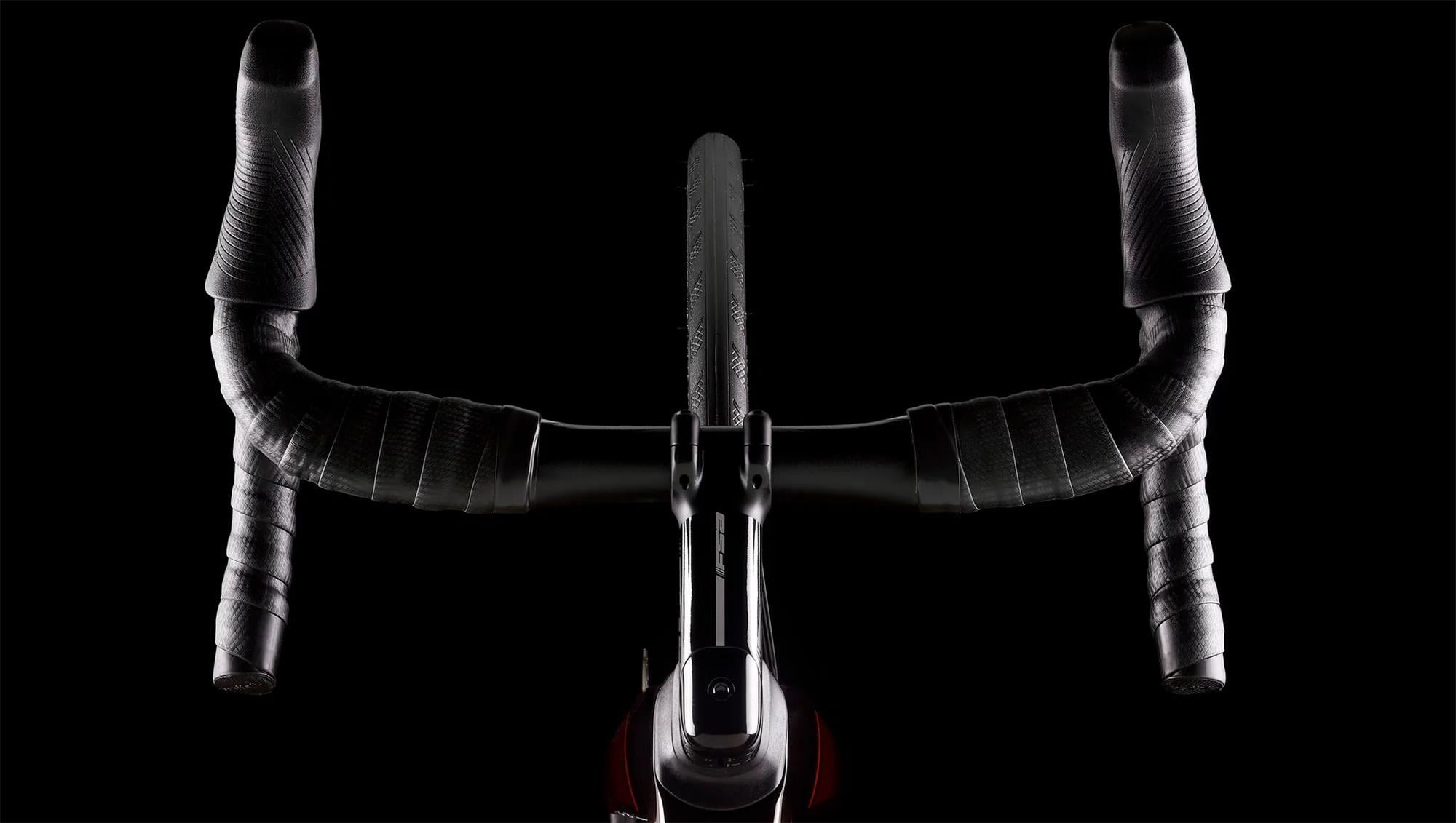 Cestný bicykel MMR ADRENALINE AERO 10 - Liquid Red - veľkosť L / 25/2026