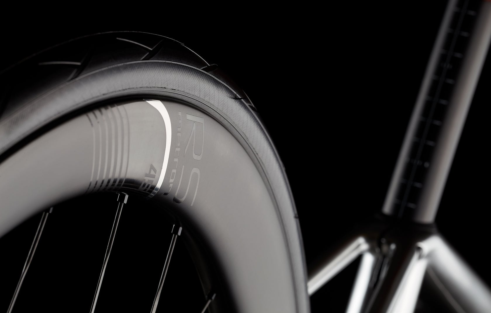 Cestný bicykel MMR ADRENALINE SL 00 - Metal Chrome - veľkosť L 2026