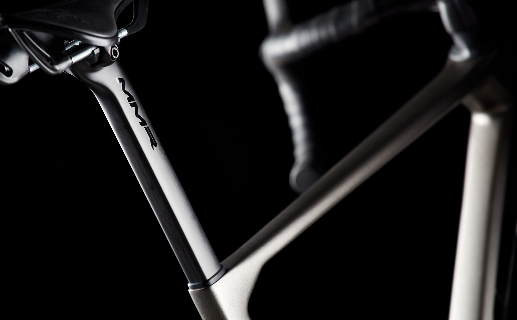 Cestný bicykel MMR Aelion 50 - Warm Steelgrey - veľkosť M 2026