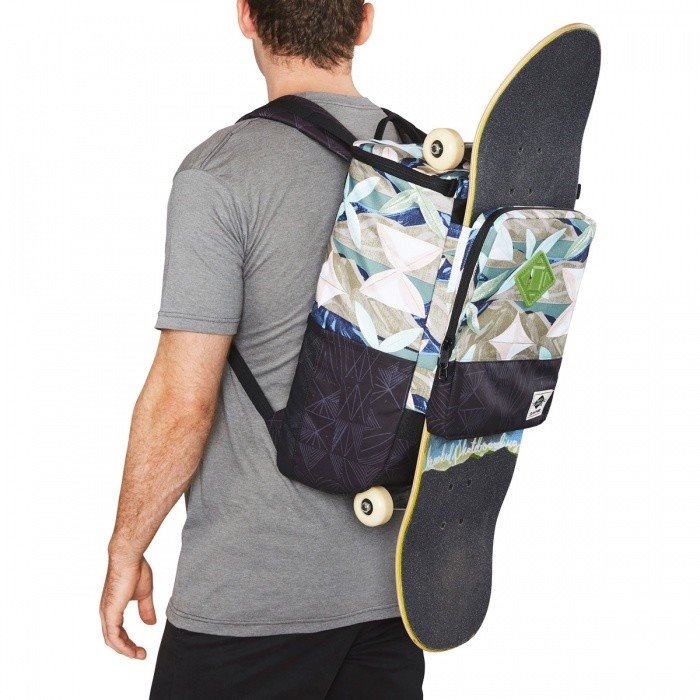 DAKINE PLATE LUNCH PARK 32L island blom (610934217308) TSBOHEMIA.CZ