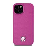 DKNY PU kožený zadný kryt s opakujúcim sa vzorom Magsafe pre iPhone 15 Pink