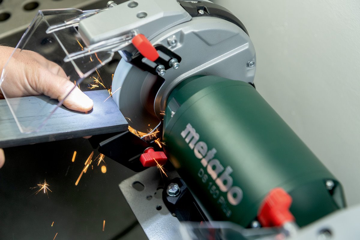 Dvojkotúčová brúska METABO DS 150 PLUS (604160000)
