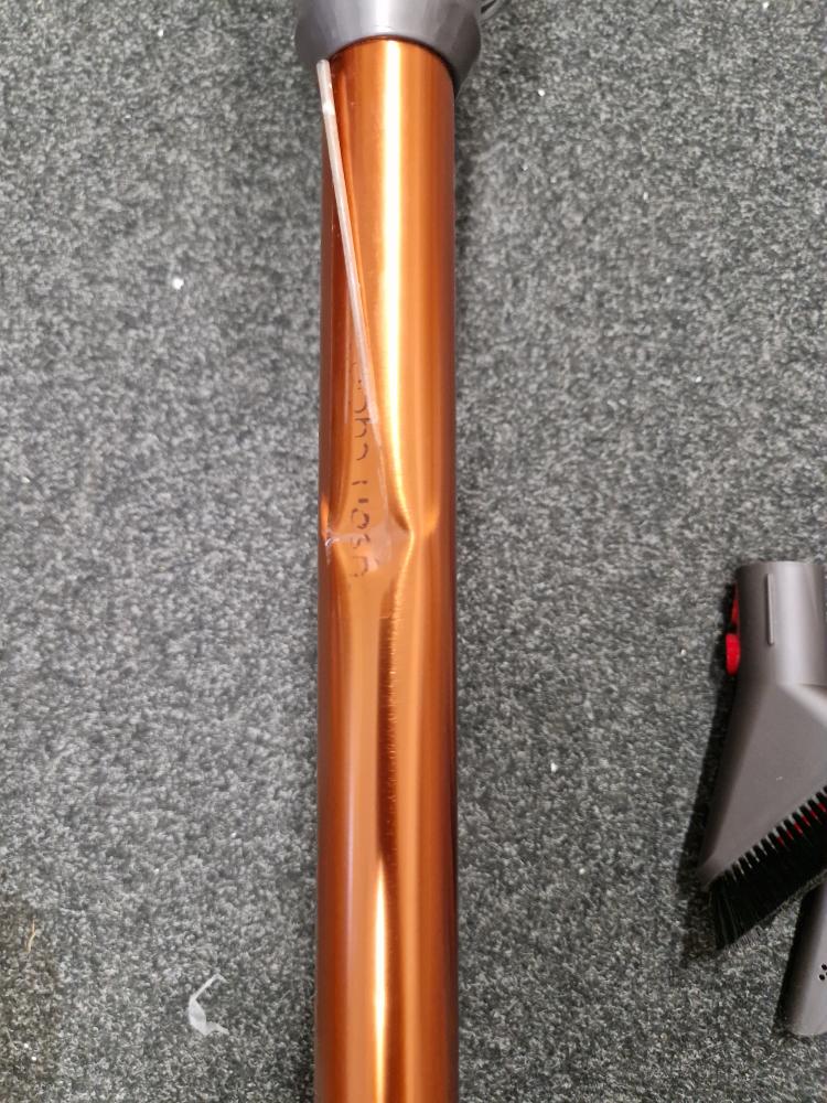 Dyson Cyclone V10 Absolute