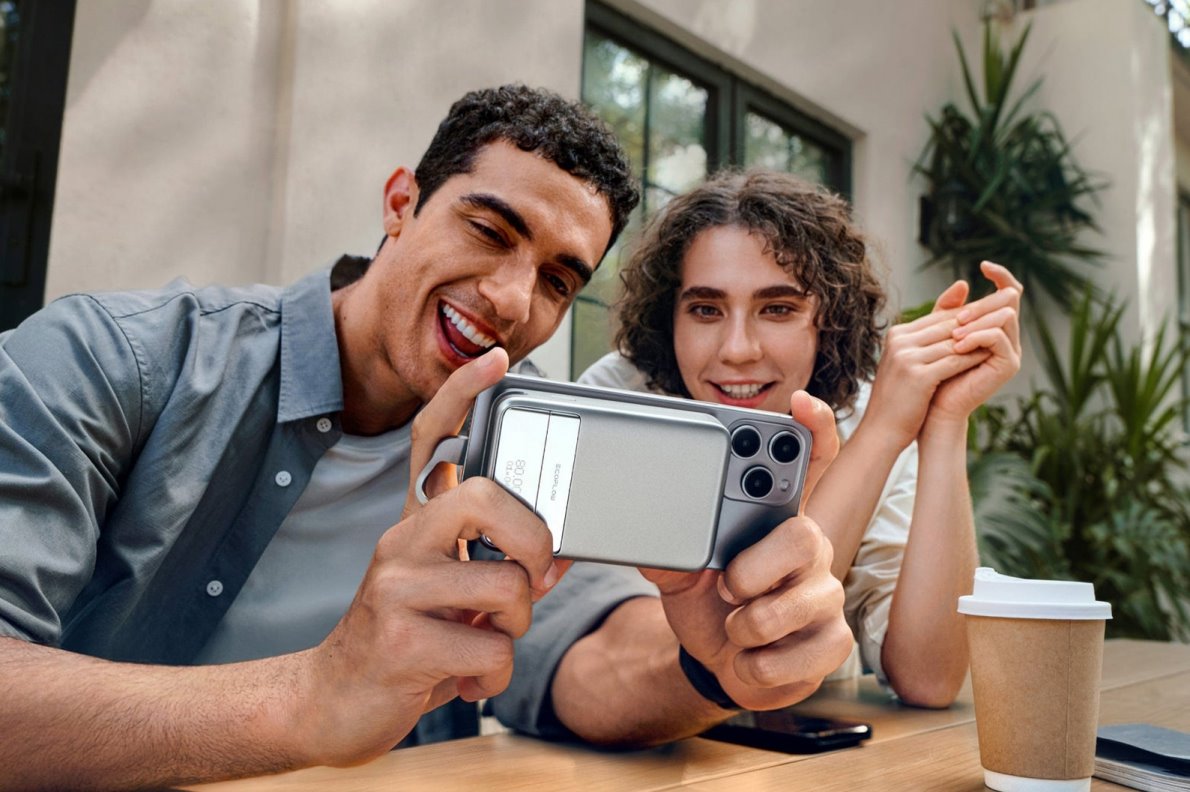 EcoFlow RAPID Magnetic Power Bank (10 000mAh) Stříbrná