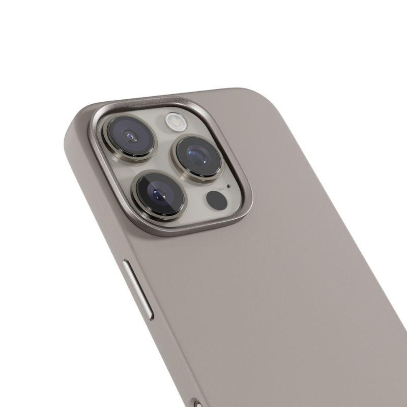 Epico Mag+ Silicone Case Pro iPhone 16 Pro Max - béžový titan
