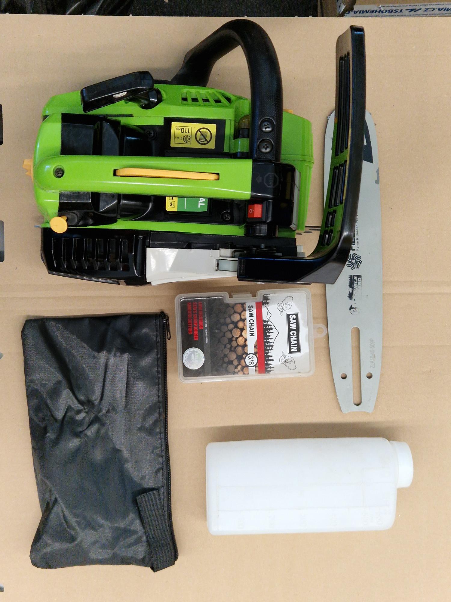 Fieldmann FZP 25410-B Jednoruční benzínová pila