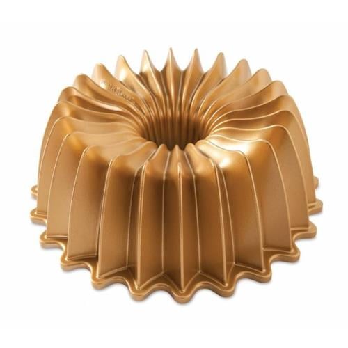 Forma na tortu Nordic Ware Brilliance s 10 šálkami, zlatá