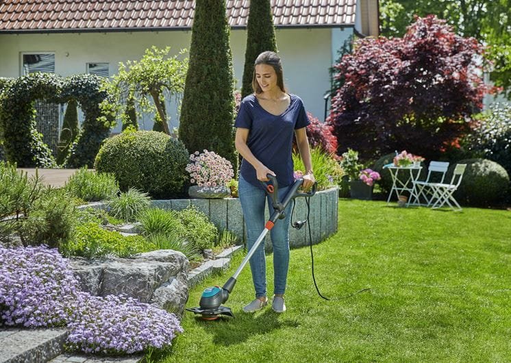 Gardena 9870-20 Elektrický vyžínač EasyCut 450/25