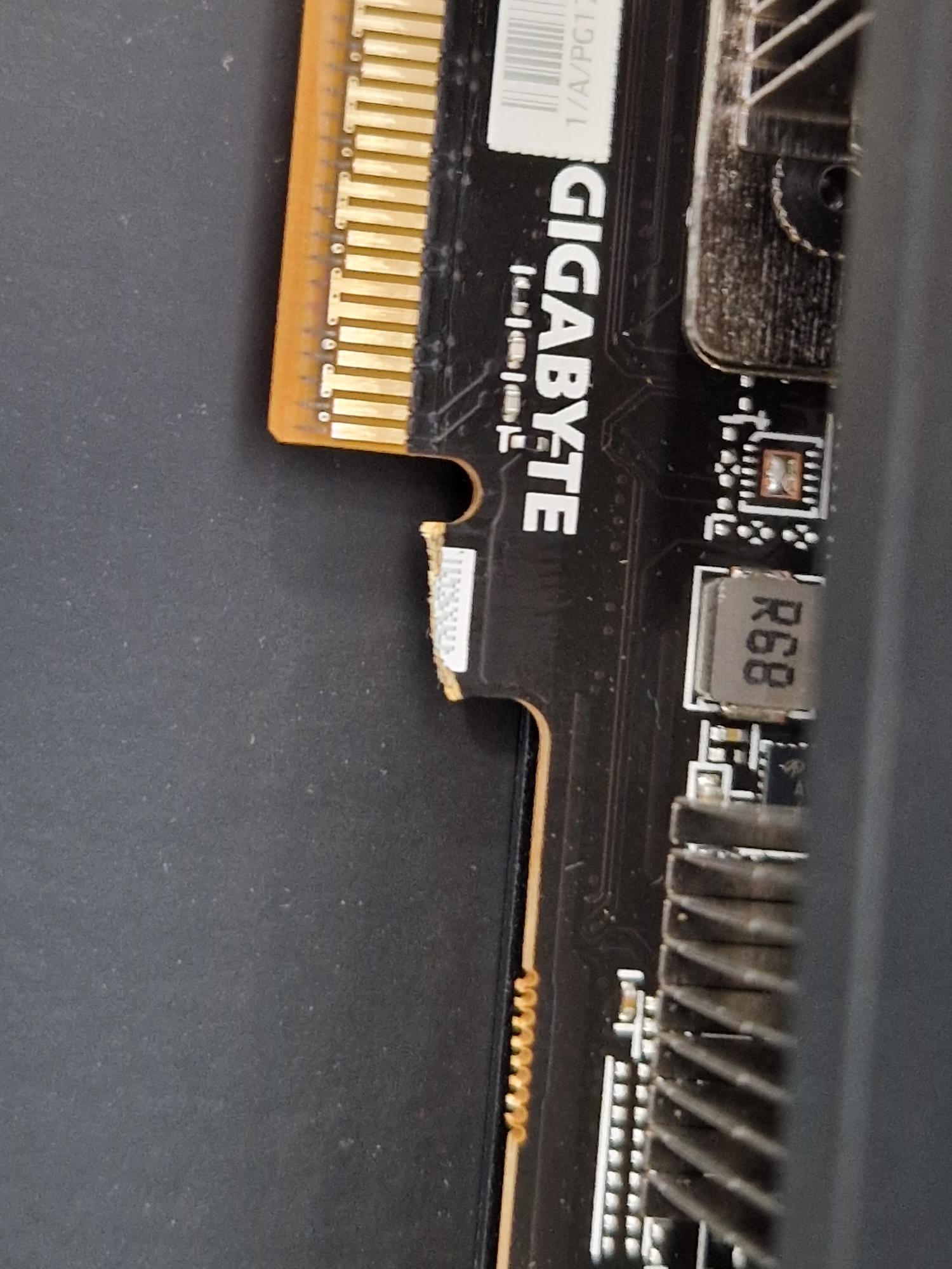 GIGABYTE AORUS Radeon RX 9070 XT ELITE 16G