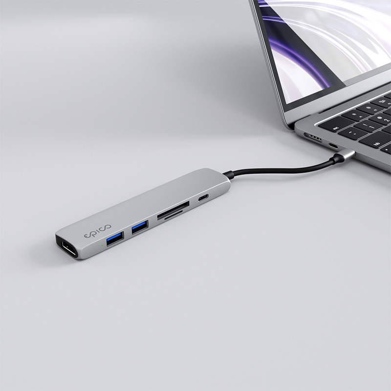 Hliníkový náboj Epico 6v1
8K s konektorom USB-C - strieborný