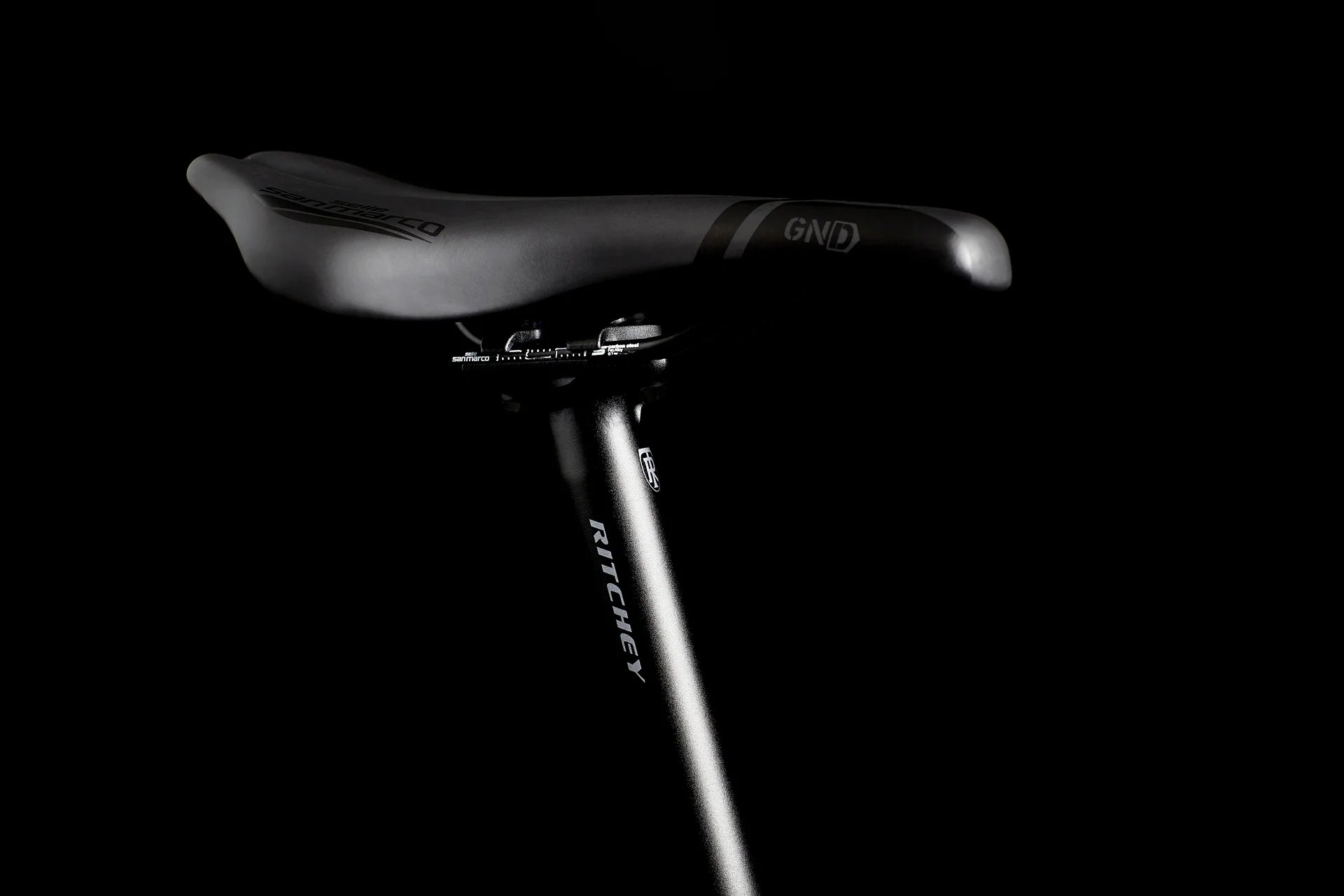Horský bicykel MMR KOEN 10 - Black N Red - veľkosť L / 2024