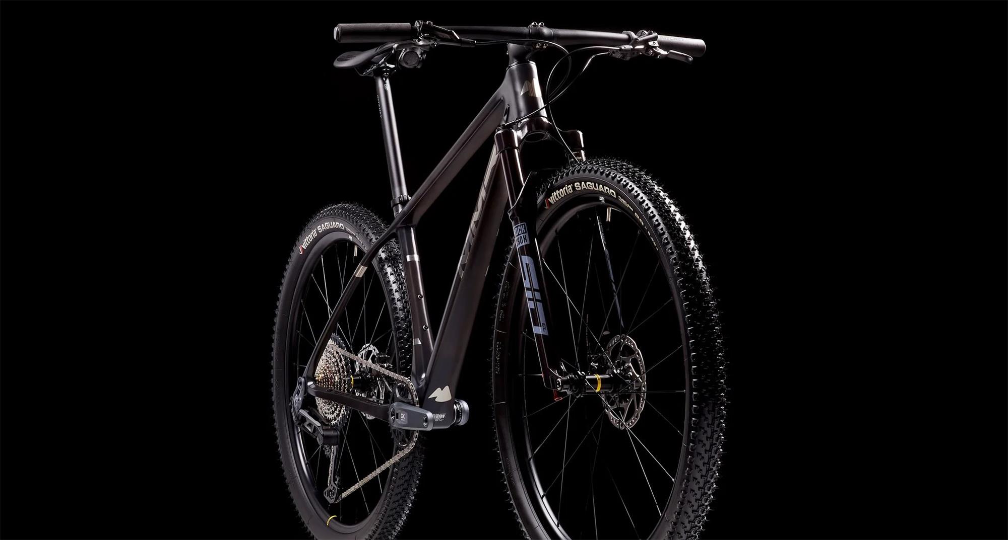 Horský bicykel MMR RAKISH 00 - Carbon N Chrome - veľkosť M / 2024
