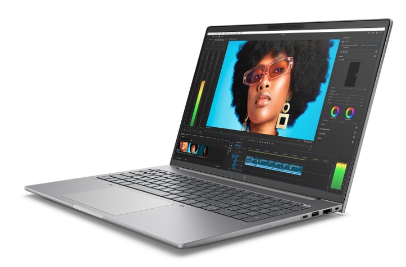 HP ZBook 8 G1i (B72SCET)