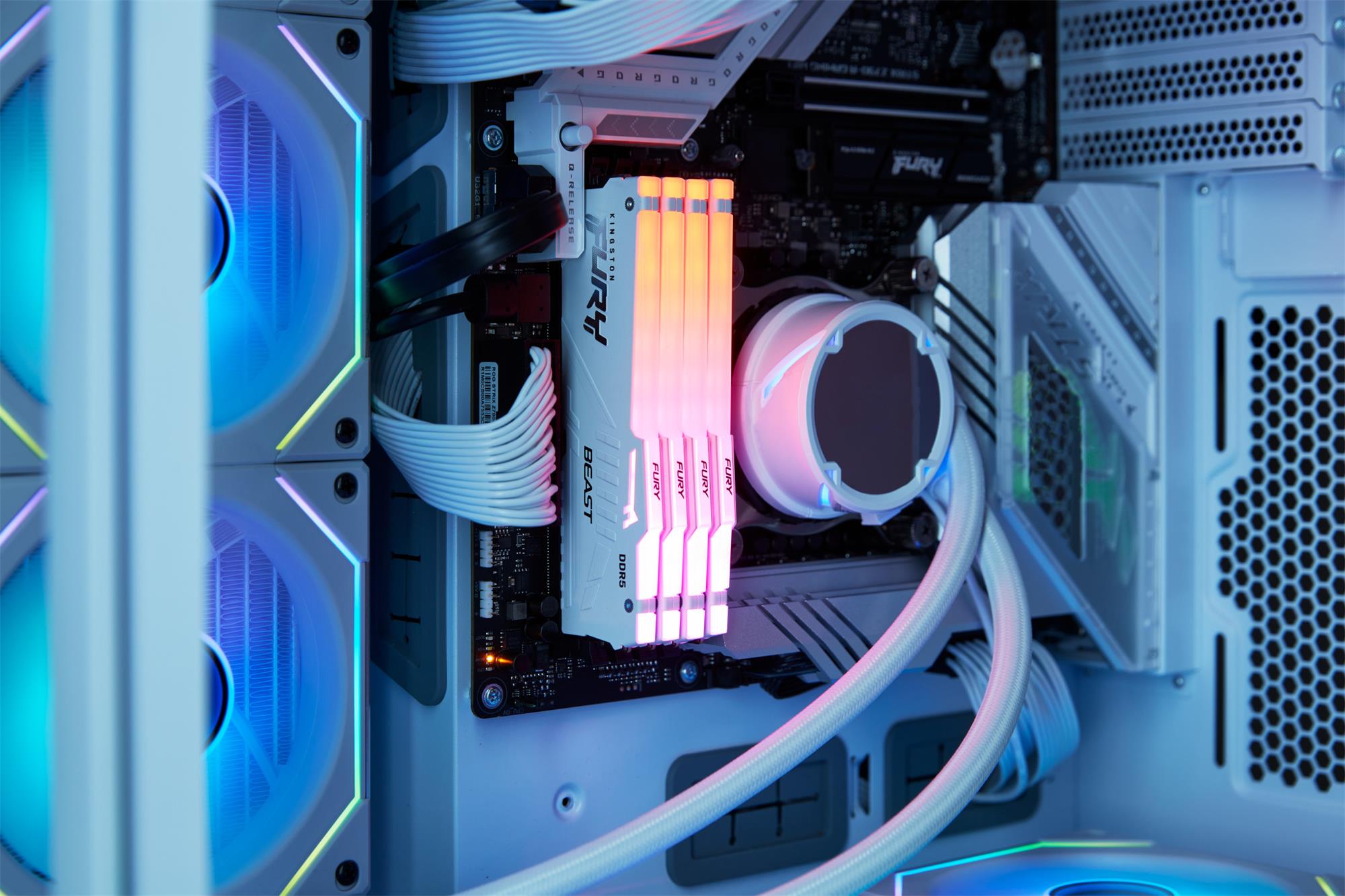 Kingston Fury Beast DDR5 RGB 32 GB 6000 MHz, AMD EXPO, biela