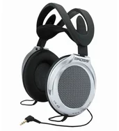 Koss UR40