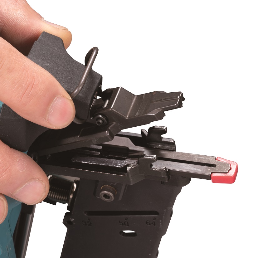 Makita DBN601ZJ Akumulátorová klincovačka Li-ion LXT 18V, bez batérie