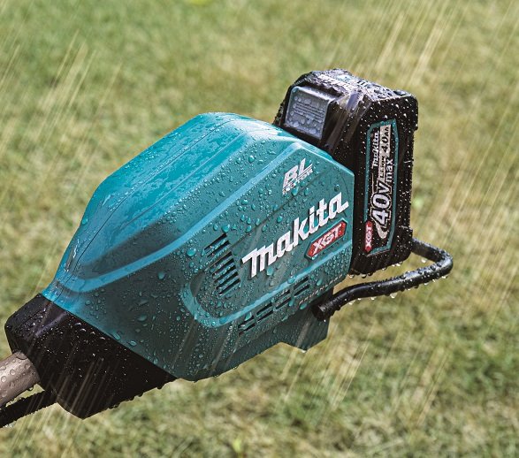 Makita UR008GZ01 Aku křovinořez Li-ion XGT 40V,bez aku Z