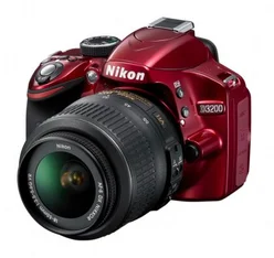 Nikon D3200 Red + 18-55mm VR II AF-S DX (VBA331K002)