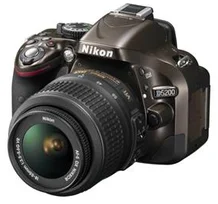 Nikon D5200 + 18-55 AF-S DX VR (VBA352K001)