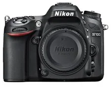 Nikon D7100 tělo (VBA360AE)
