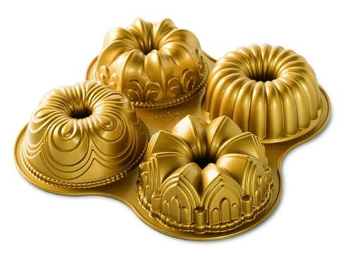 Nordic Ware Mini bábovky Premium gold plát se 4 formičkami 9 cup zlatá