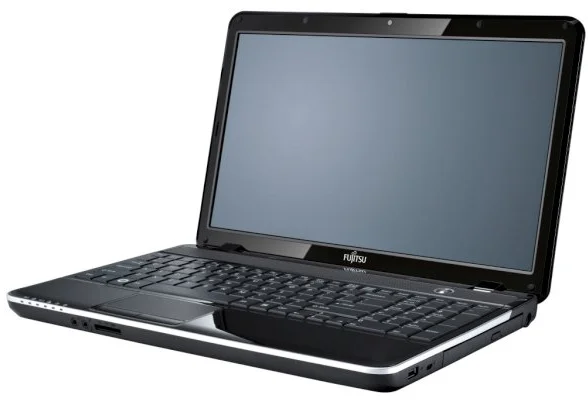 Notebook Fujitsu LIFEBOOK AH512 15,6" LED B820,4GB,500GB,DVD,WiFi,HDMI,W7HP-64bit