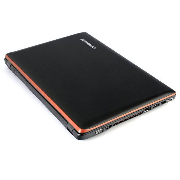 Notebook Lenovo ideapad Y570 15,6" Core i5-2450M,8GB,32GB SSD + 750GB,GF GT555M s 2GB, DVD±RW,WiFi,BT,CAM,W7HP-64bit