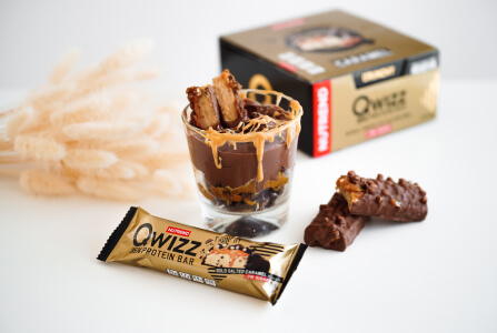 Nutrend QWIZZ protein bar 60 g, slaný karamel