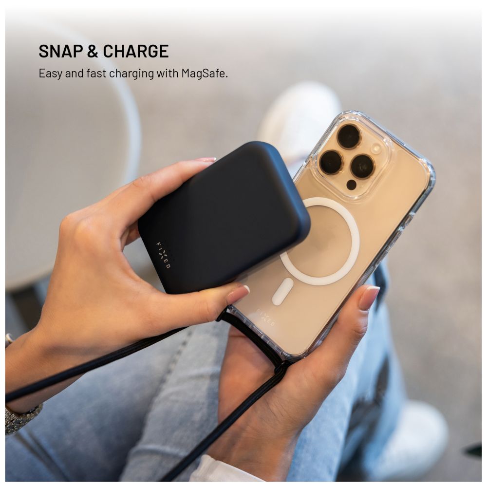 Pouzdro FIXED MagPure Neck s černou šňůrkou na krk pro Apple iPhone 17 Pro Max