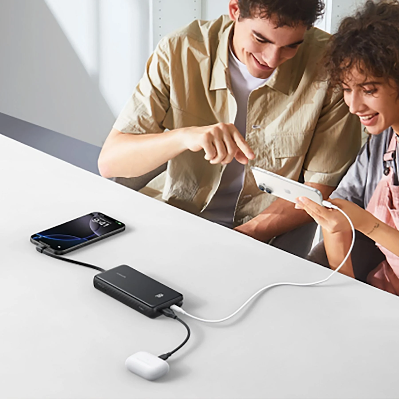 Powerbanka Anker Zolo 20 000 mAh, 22,5 W s káblom USB-C, čierna