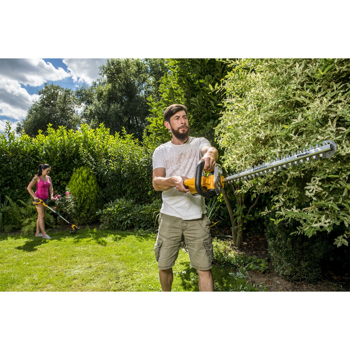 Riwall PRO Plotostřih akumulátorový RAHT 5220 set