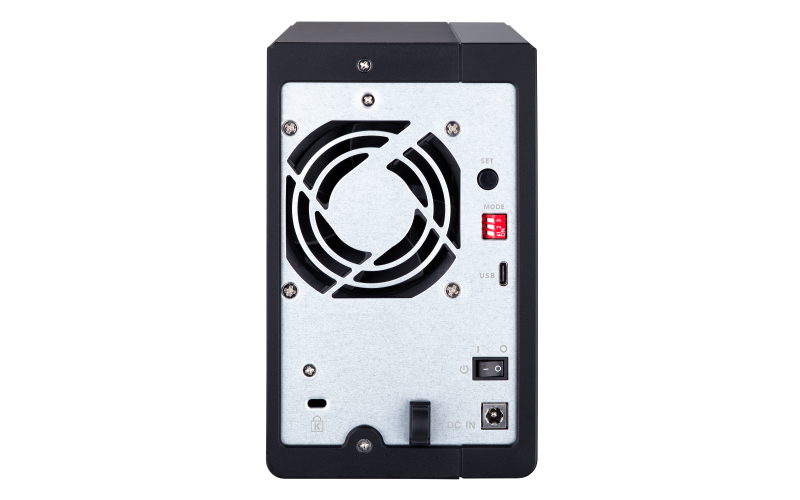 Rozširujúci disk QNAP TR-002 pre PC alebo QNAP NAS (2x SATA / 1x USB-C)