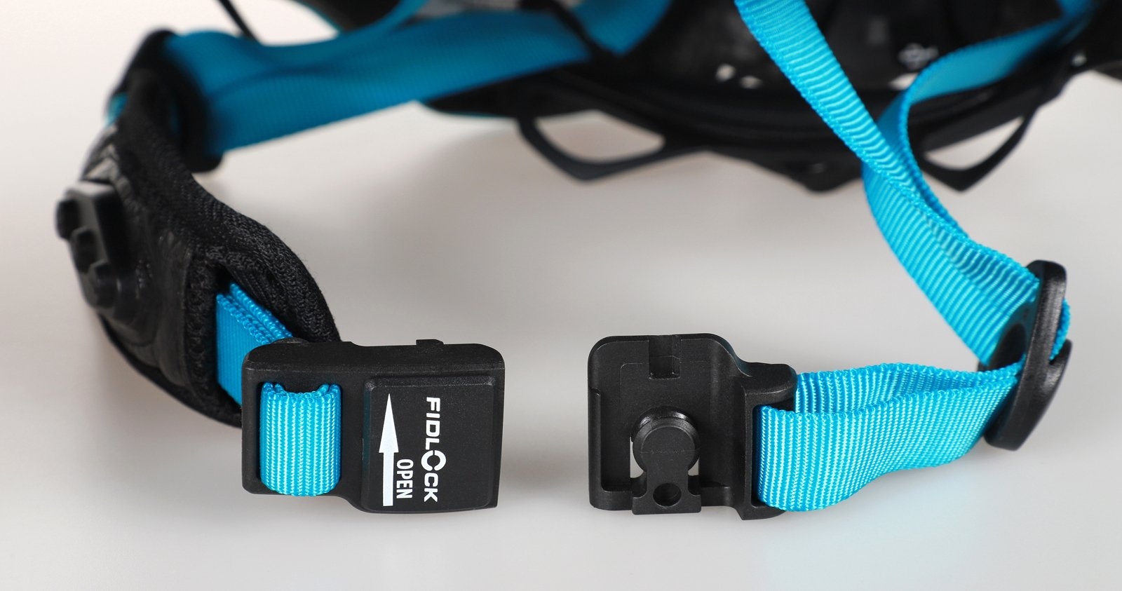 Safe-Tec TYR 2 Turquoise S (53cm - 55cm)