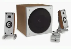 SBR LOGITECH Z-3, 40W RMS, dřev.zvuk. systém 2.1