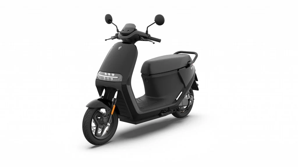 Segway® eScooter E110S černý