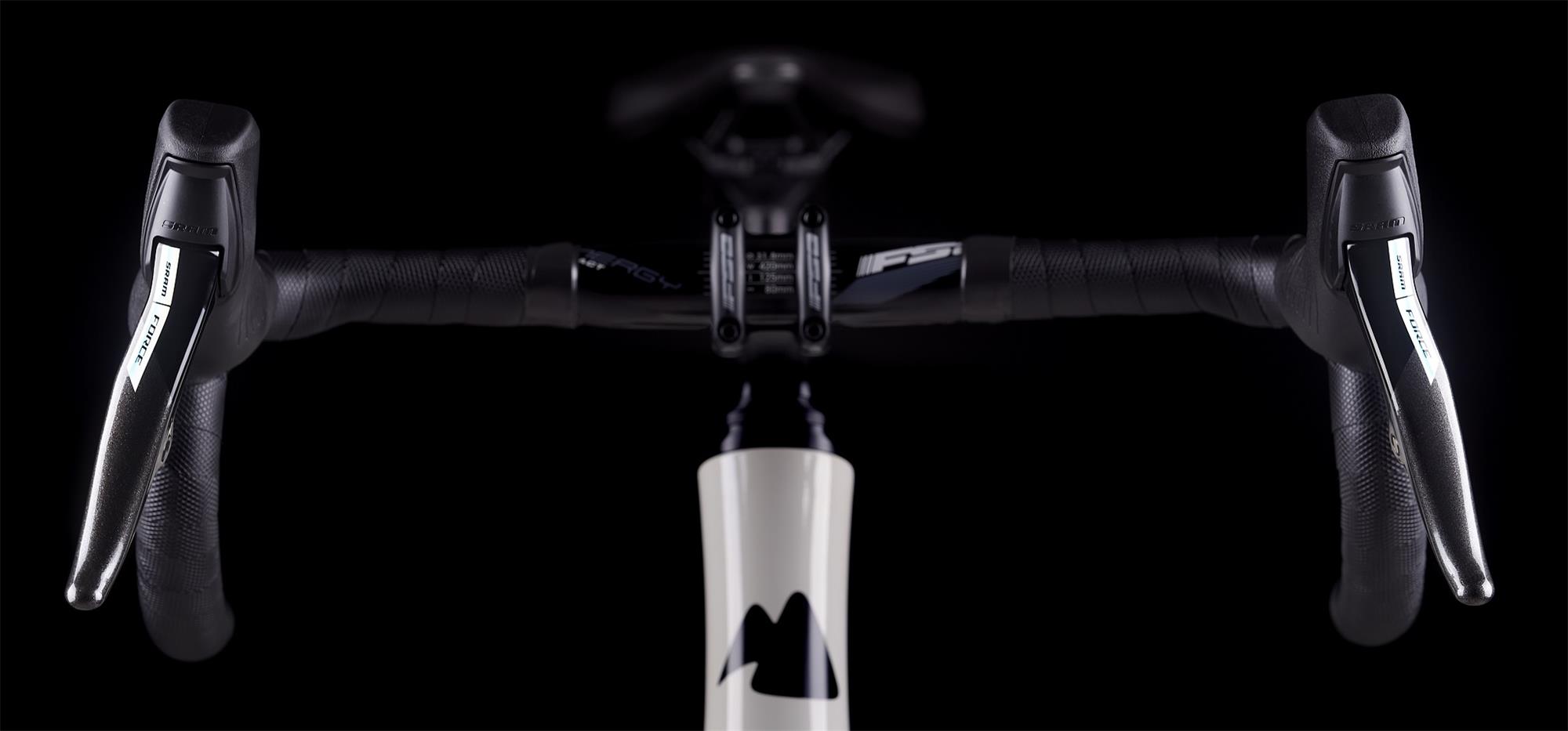 Silniční kolo MMR ADRENALINE 10 - Light Grey N Black - vel.M  24/2025