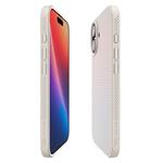Spigen Liquid Air, prírodný titán - iPhone 17