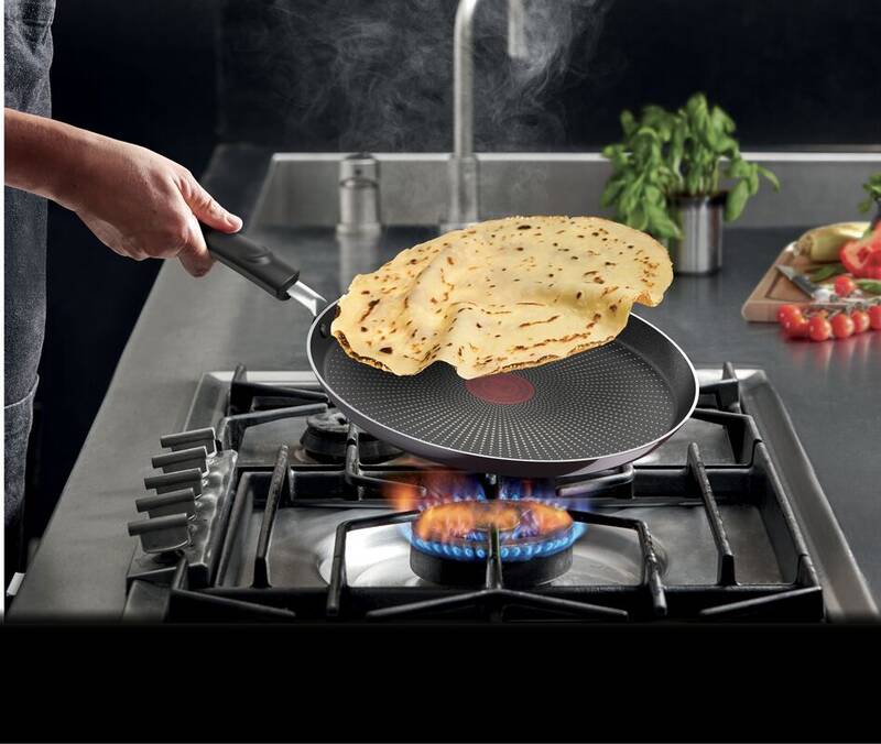 Tefal D5221083 Intenzívna panvica na palacinky Resist, 25 cm