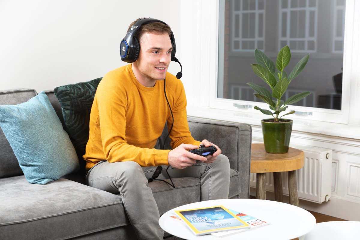 Trust GXT 488 Forze PS4, černá